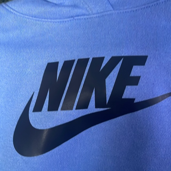 Nike girls high low sweater super soft glittery hoodie 
Size 5, 6, 6x - Picture 9 of 12